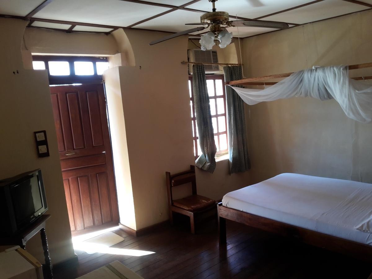 Hotel Valiha Antsiranana Ngoại thất bức ảnh